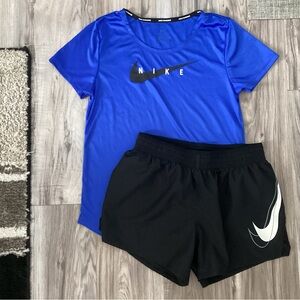 Nike Women's s/s tee & shorts outfit size XS(EUC) ~FIRM, NO OFFERS~